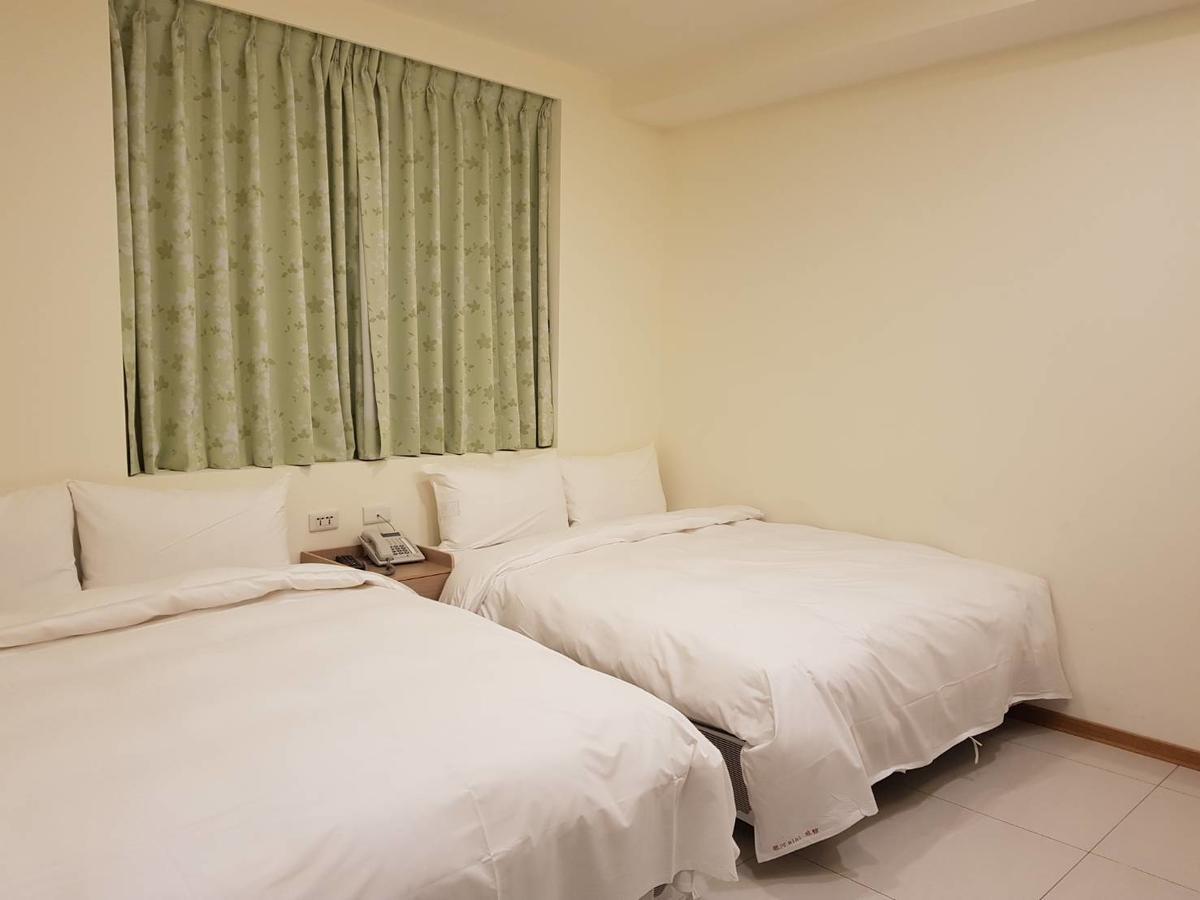 Galaxy Mini Inn Taipei Exterior foto