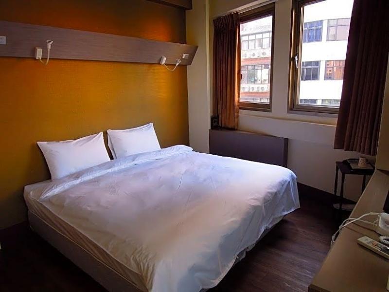 Galaxy Mini Inn Taipei Exterior foto